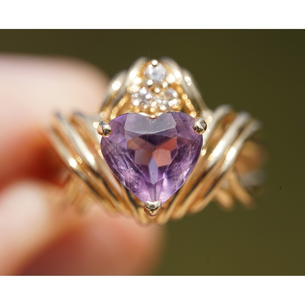 Vintage 14k Solid Yellow Gold‎ Natural Heart Shaped Amethyst Diamond Ring 4.11g